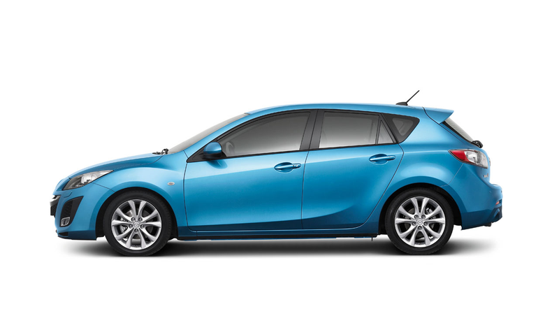 Illustration for article titled 2010 Mazda3 Hatchback Shows Off Sexy New Rear Live In Bologna